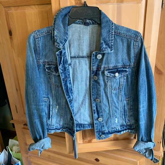 American Eagle Outfitters Jackets & Blazers - American Eagle jean jacket